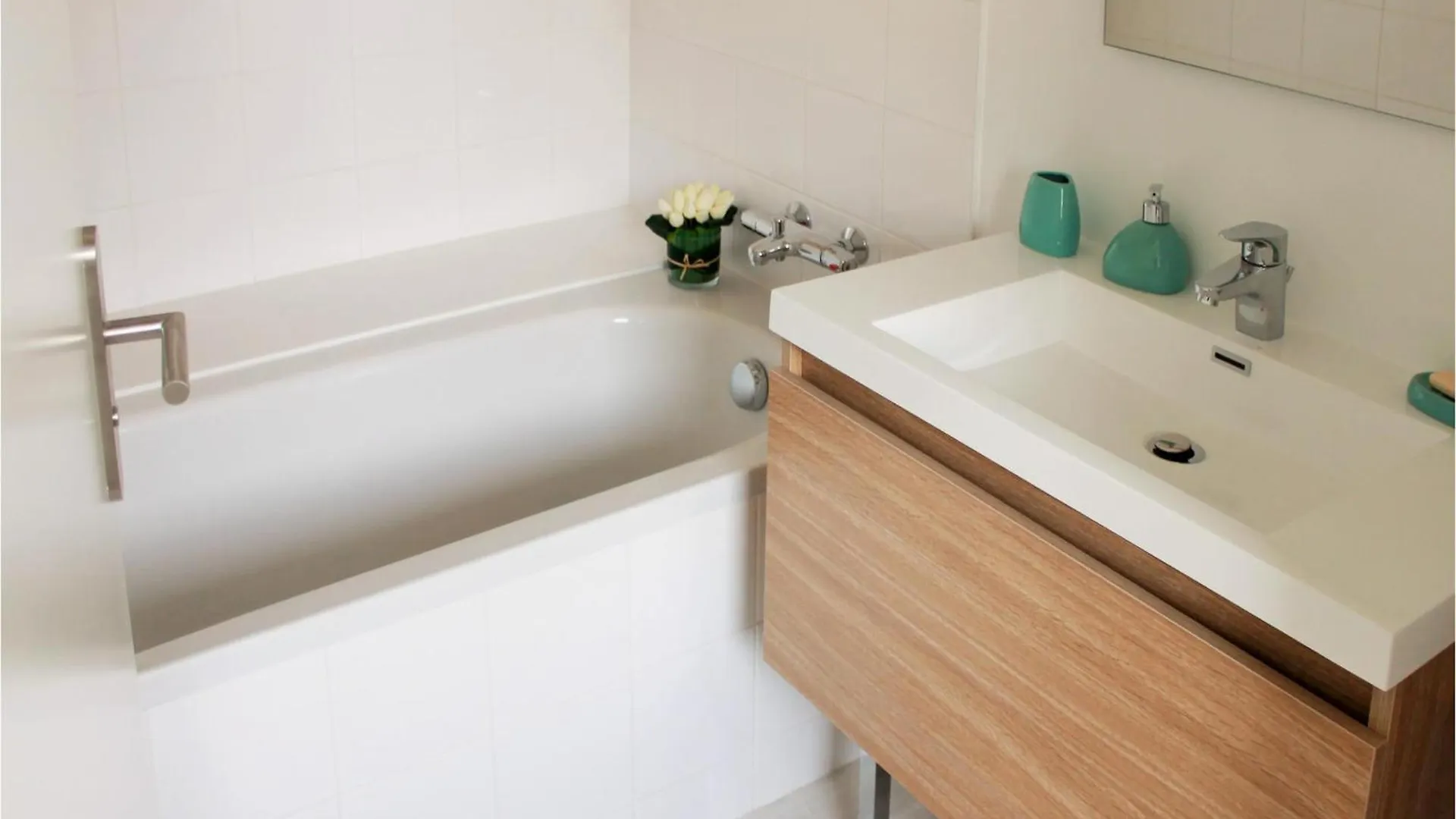 Beautiful Home In Erdeven With Kitchenette 0*,  França