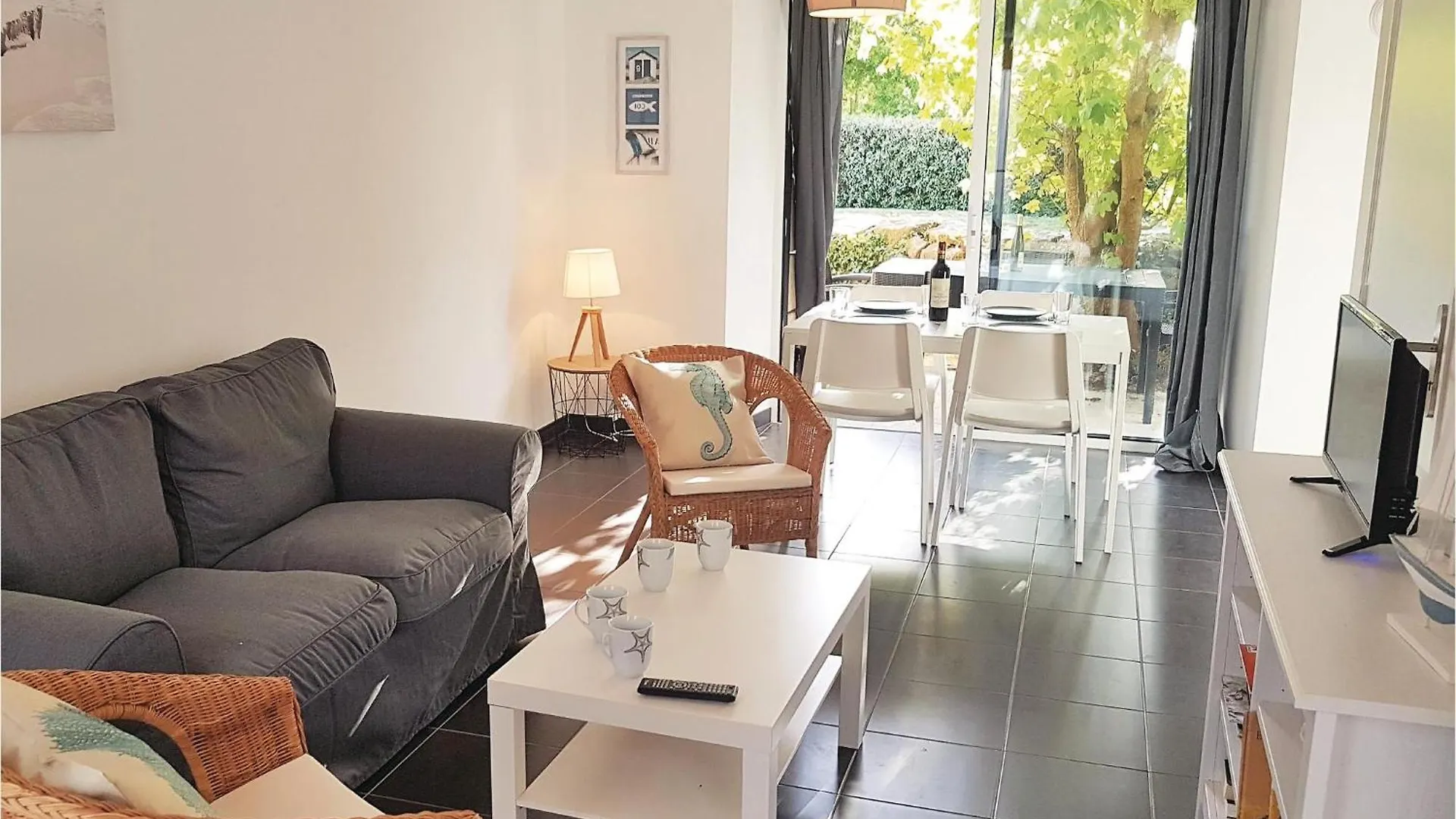 Casa de Férias Beautiful Home In Erdeven With Kitchenette